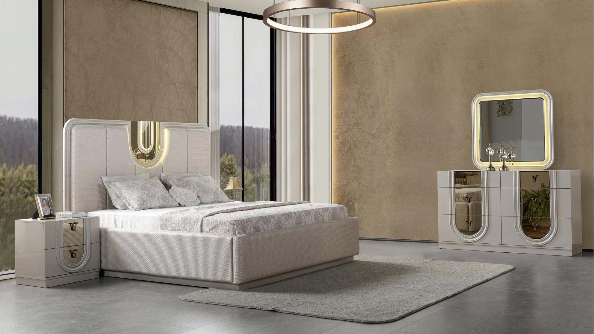 Lesli Queen 4 Pc Bedroom Set Beige